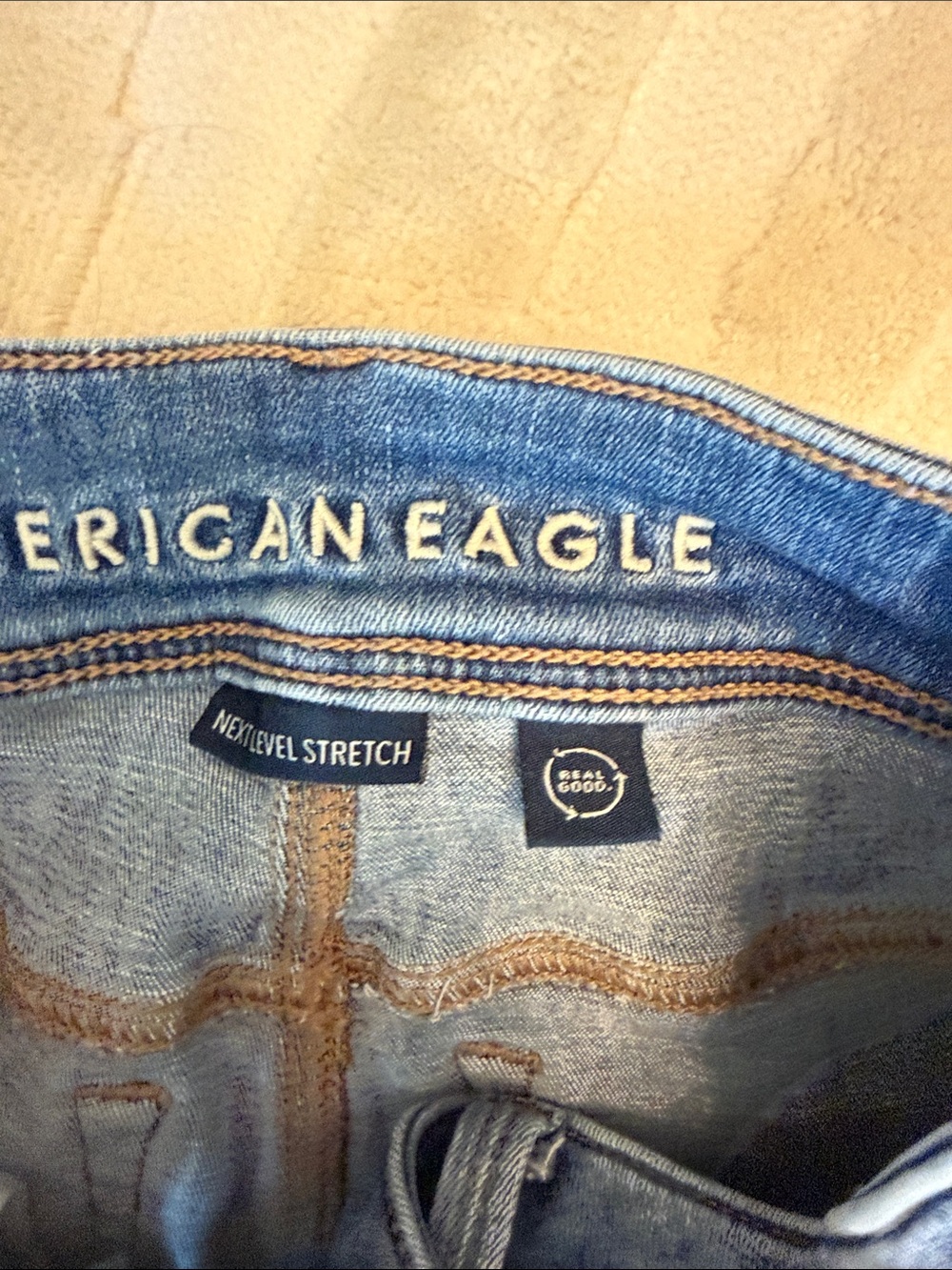 American Eagle Outfitters Blue Flare Jeans - Medium Wash - Picture 3 of 5